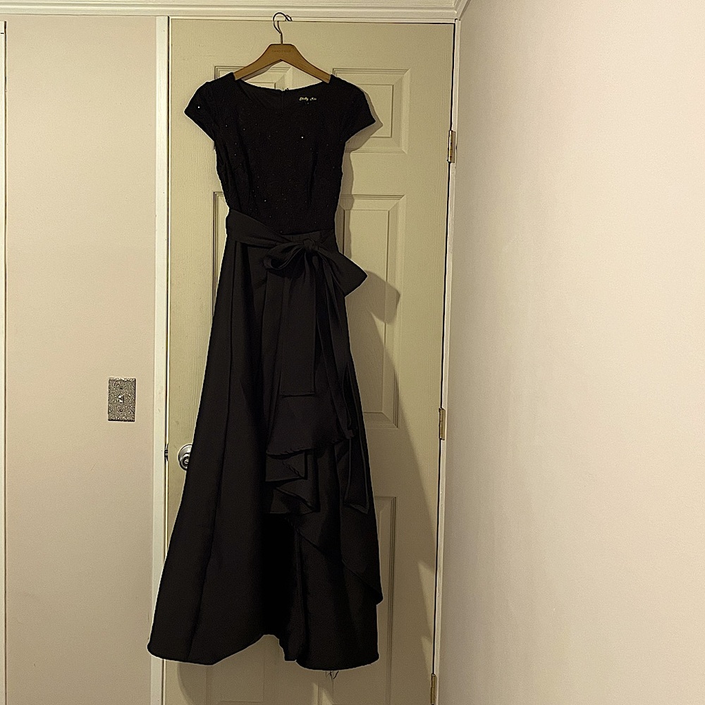 Women’s Black Evening High-Low Dress